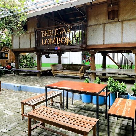Guest House Rumah Lombok Syariah Mataram Eksteriør bilde